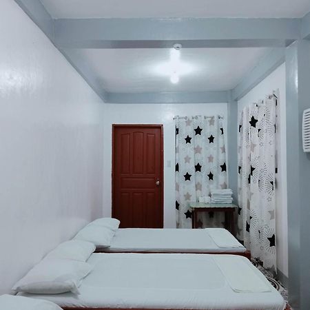 Ludy'S 2 Pension House Carles ห้อง รูปภาพ