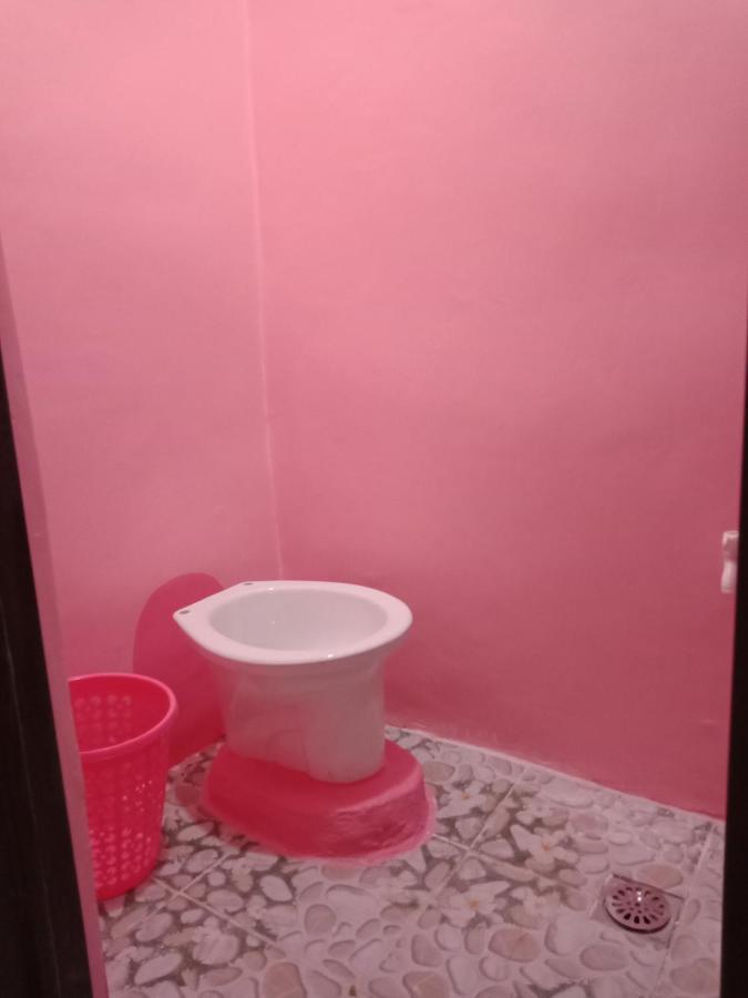 Ludy'S 2 Pension House Carles ภายนอก รูปภาพ